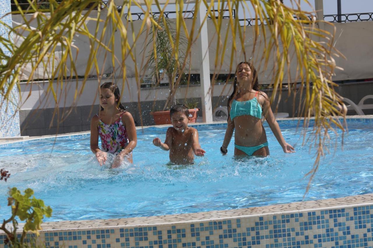 Grand Paradiso Hotel 4*