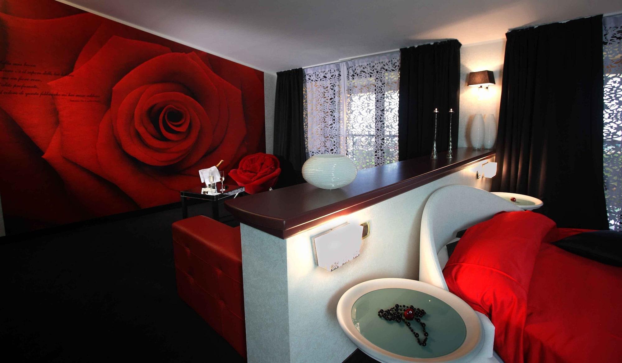 Grand Paradiso Hotel 4*